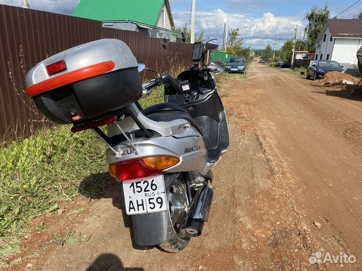 Suzuki skywave 250