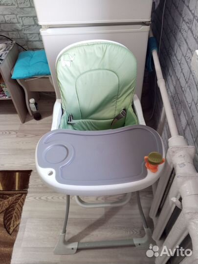 Продам стульчик детский