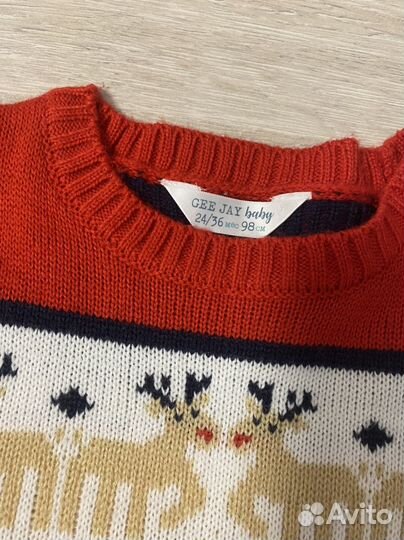 Свитер новогодний