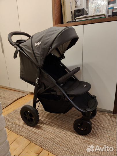 Прогулочная коляска Joie Litetrax 4 Air