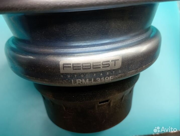 Подушка двигателя febest lrml319F