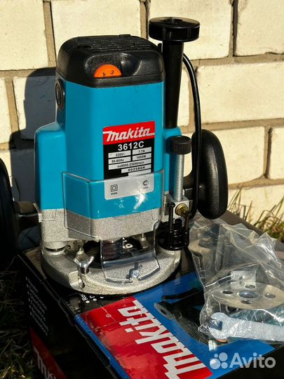 Фрезер Makita