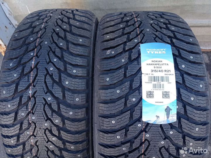 Nokian Tyres Hakkapeliitta 9 SUV 275/45 R21 и 315/40 R21 110T