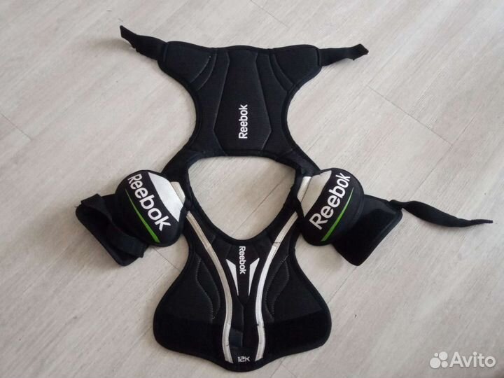 Нагрудник хоккейный детский