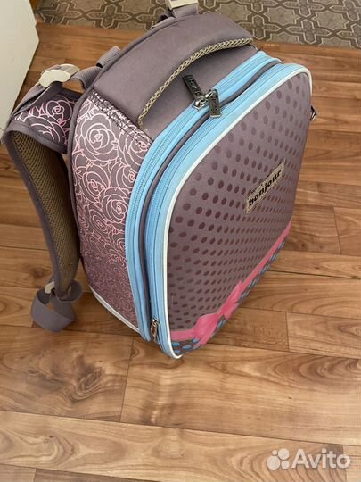 Школьный рюкзак