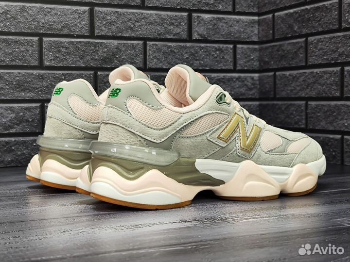 Кроссовки женские new balance