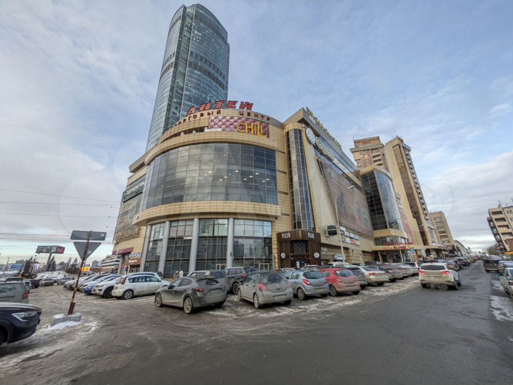 Торговая площадь, 3555 м²