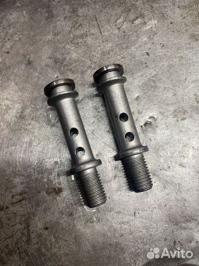 Пустотелый болт 01M