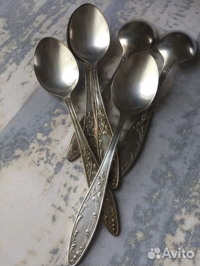 Совтские столовые приборыМельхиоровые ложки,вилки