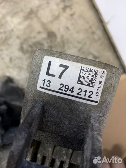 Подушка МКПП Opel Astra J A16XER 2010