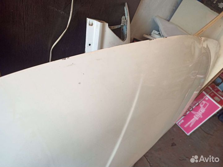 Капот Toyota Vista SV32