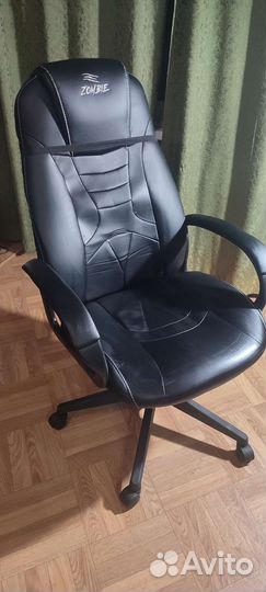 Компьютерное кресло
