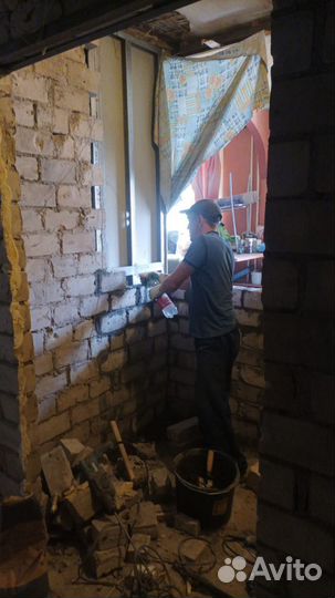 Бригада строителей