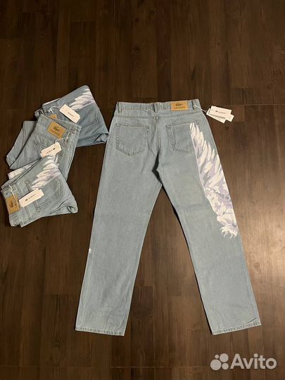 Джинсы Lacoste