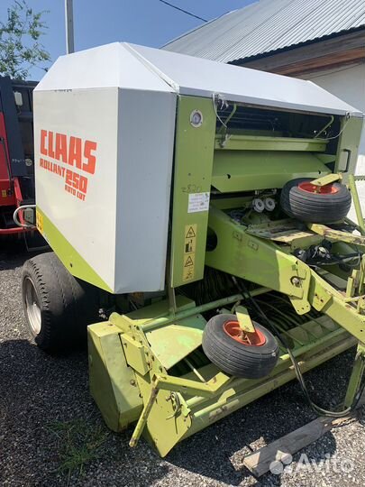 Пресс-подборщик Claas Rollant 250, 2003