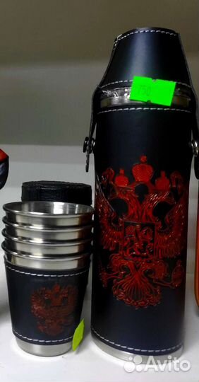 Фляжки в наборах