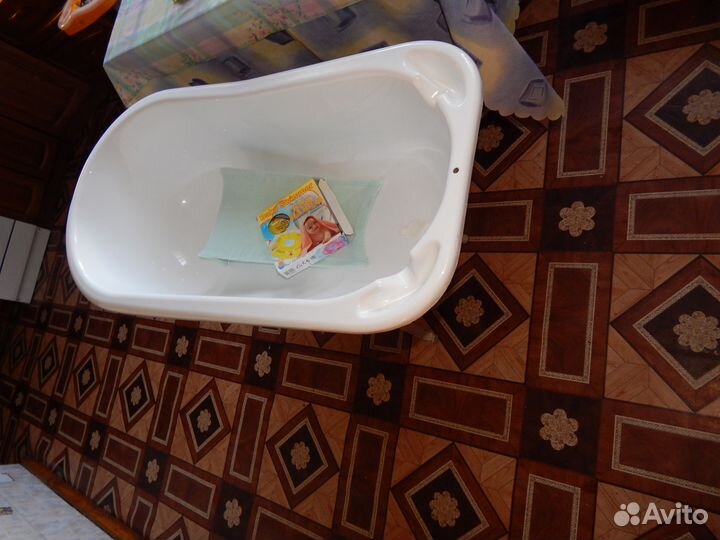 Детская ванночка со сливом+горка+круг на шею