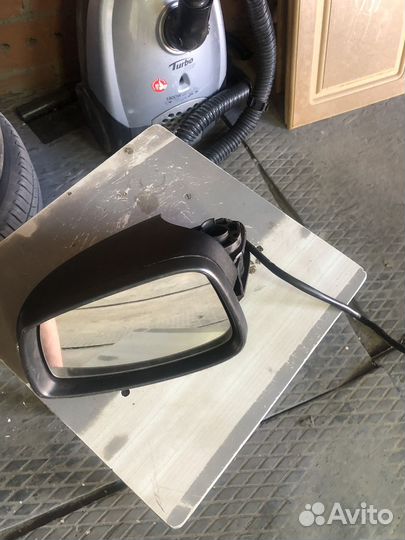 Зеркало заднего вида skoda