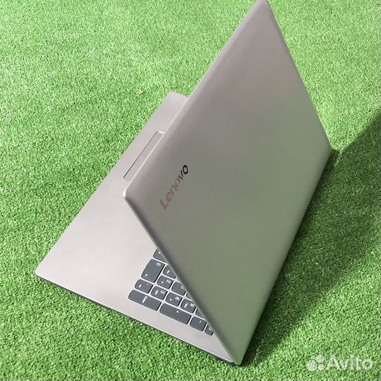 Lenovo ideapad 320-15IKB