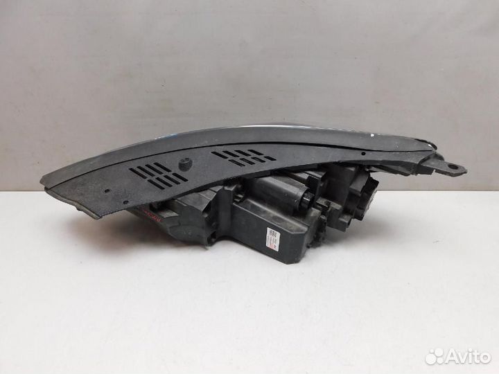 Фара правая Hyundai Tucson