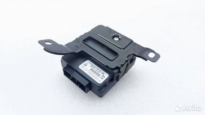 Блок электронный Hyundai Santa Fe TM D4HB 2020