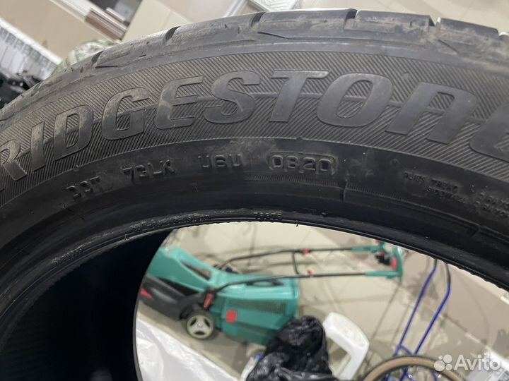 Bridgestone Dueler H/P Sport 275/45 R20 и 305/40 R20