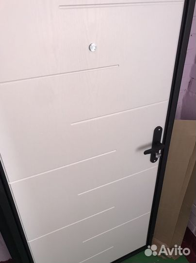 Входные стальные металлические двери (склад - 777)