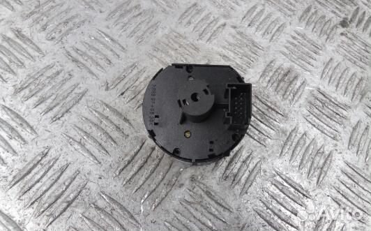 Переключатель света volkswagen passat B6 (SEA33WU0