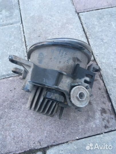 Фара противотуманная toyota land cruiser 200