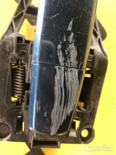 Передняя левая ручка Opel Astra H