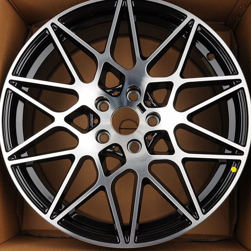 Литые диски Audi 7.5×R17 5×112