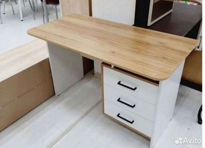 Письменный стол Лайт