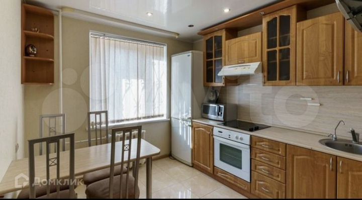 3-к. квартира, 90 м², 5/9 эт.