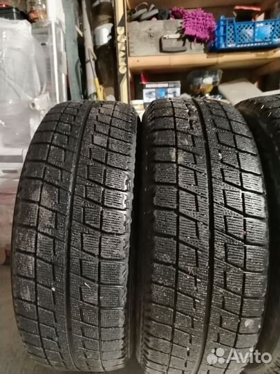 Bridgestone Blizzak Revo2 205/60 R16 92Q