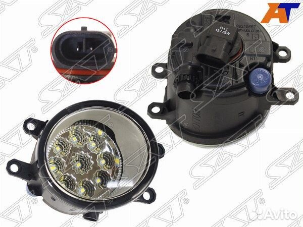 Фара противотуманная toyota IST