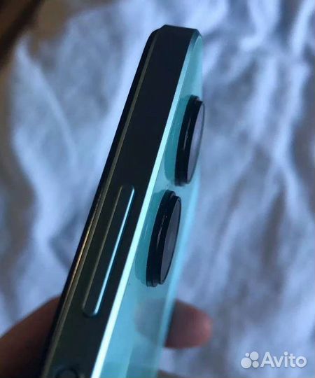 Телефон Realme c33