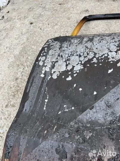 Задняя левая дверь volkswagen polo 5