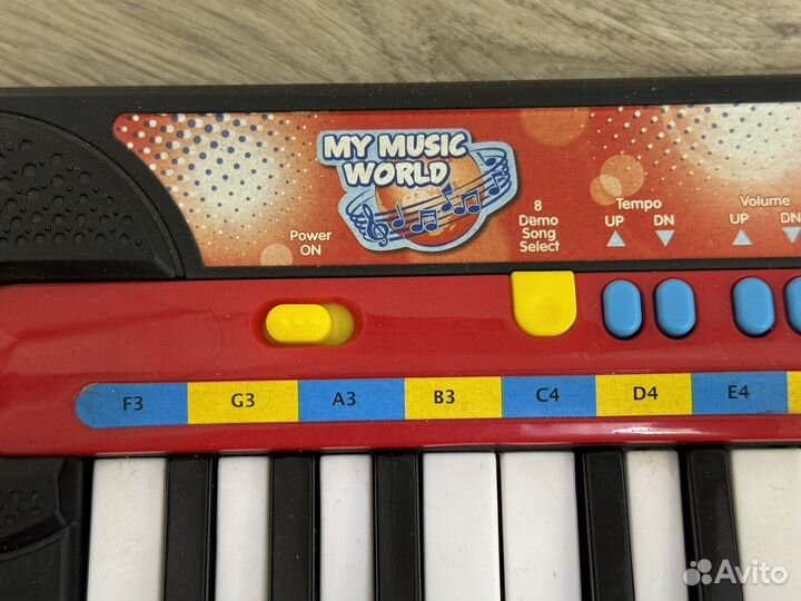 Детский синтезатор