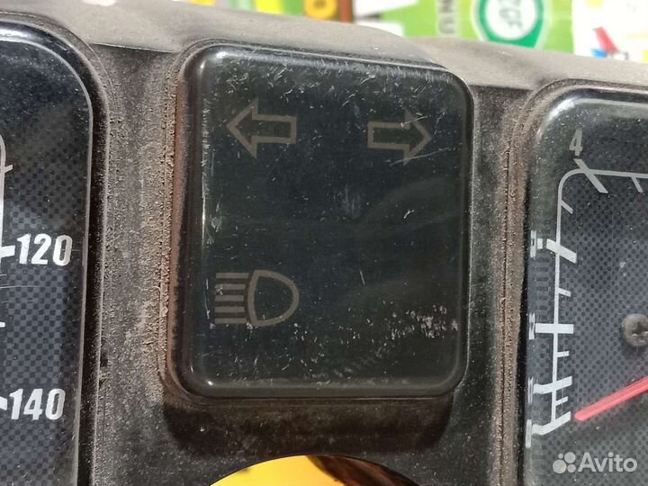 Панель приборов на мотоцикл