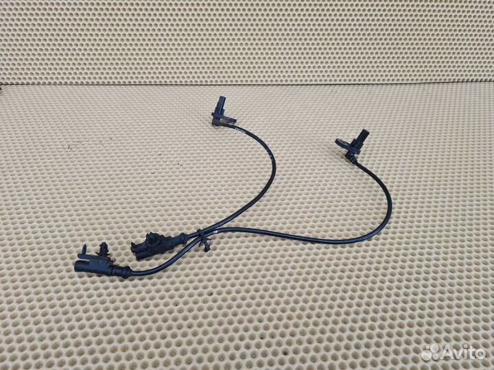 Датчик abs задний Infiniti G V36