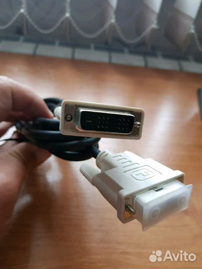 Кабель DVI-DVI новый