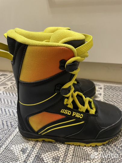 Сноубордические ботинки 34/35
