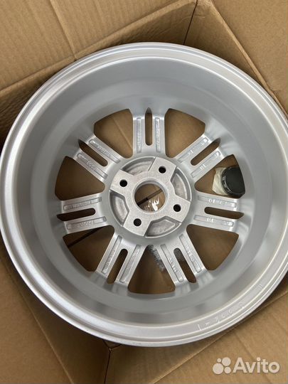 Новый литой диск kia picanto