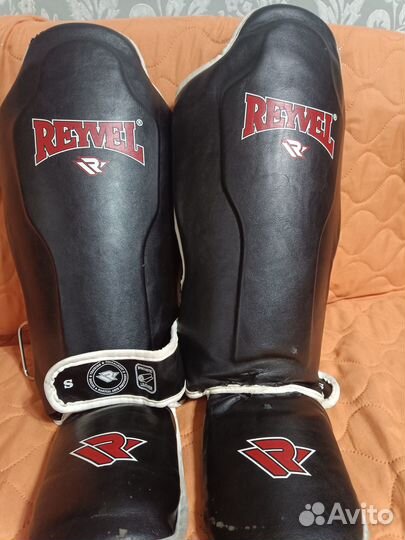 Шлем, защита и перчатки для единоборств детские