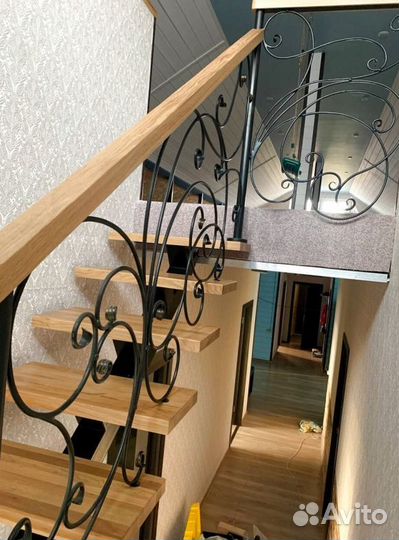 Лестница из листового металла