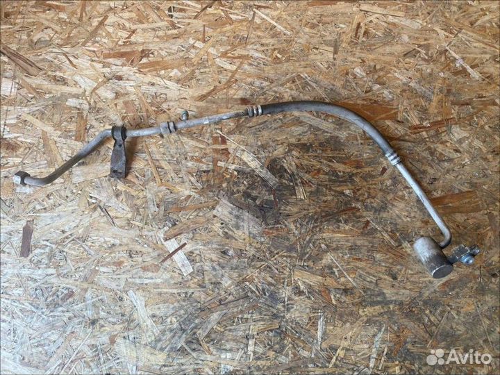 Трубка кондиционера Nissan Maxima