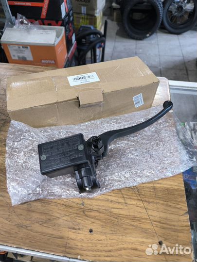 Продам тормозную машинку