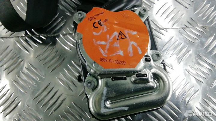 Ремень безопасности с пиропатроном Skoda Octavia