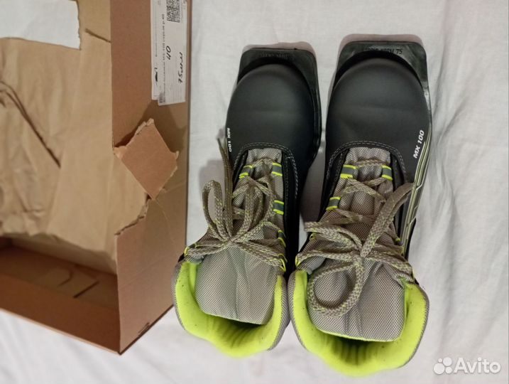 Лыжные ботинки marax