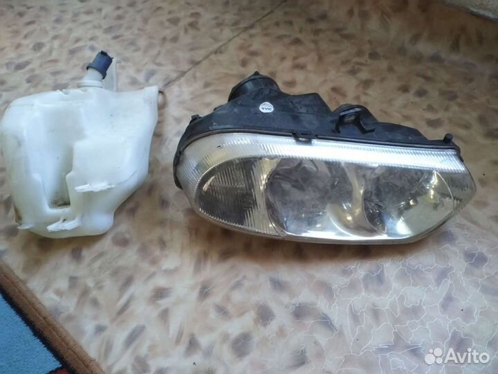 Фара правая, бачок омывателя от а/м альфарамэо